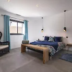 Villa Bord De Avec Piscine Hyeres