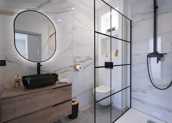 Bord De Avec Piscine וילה *