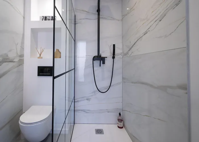 וילה Bord De Avec Piscine